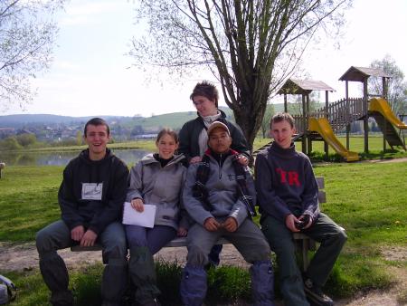 Re re photo