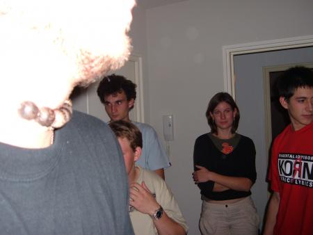 Audrey qui attend que le bordel se passe