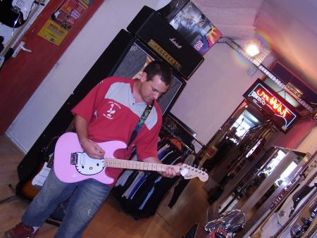 Désolé de pas trop poster en ce moment