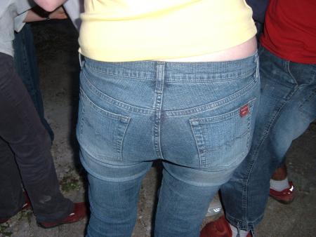 A qui qui l'est ce cul ?