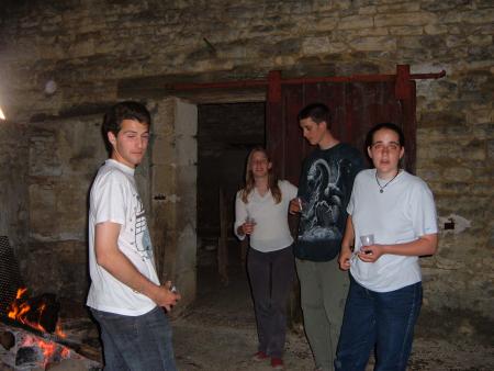 Greg cuit, Karine qui capte rien et JC qui drague