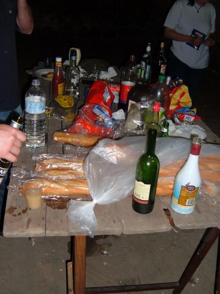 Y'a de moins en moins de bouteilles pleines