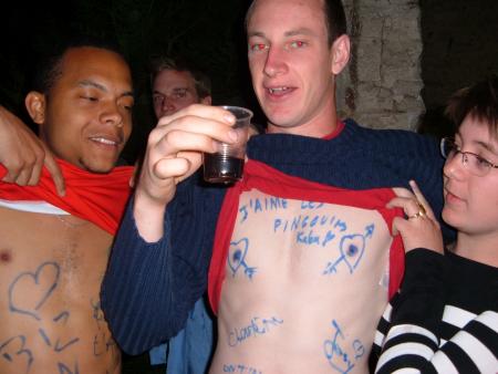 y'a des dessins partout