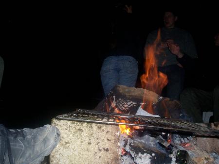 JC essayes de dompter la flamme
