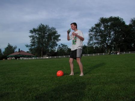 Le sportif de la canette